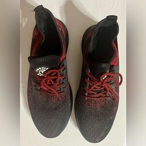 Black And Red Men’s Steel Toe Tennis Shoes TQ Gold Size 12